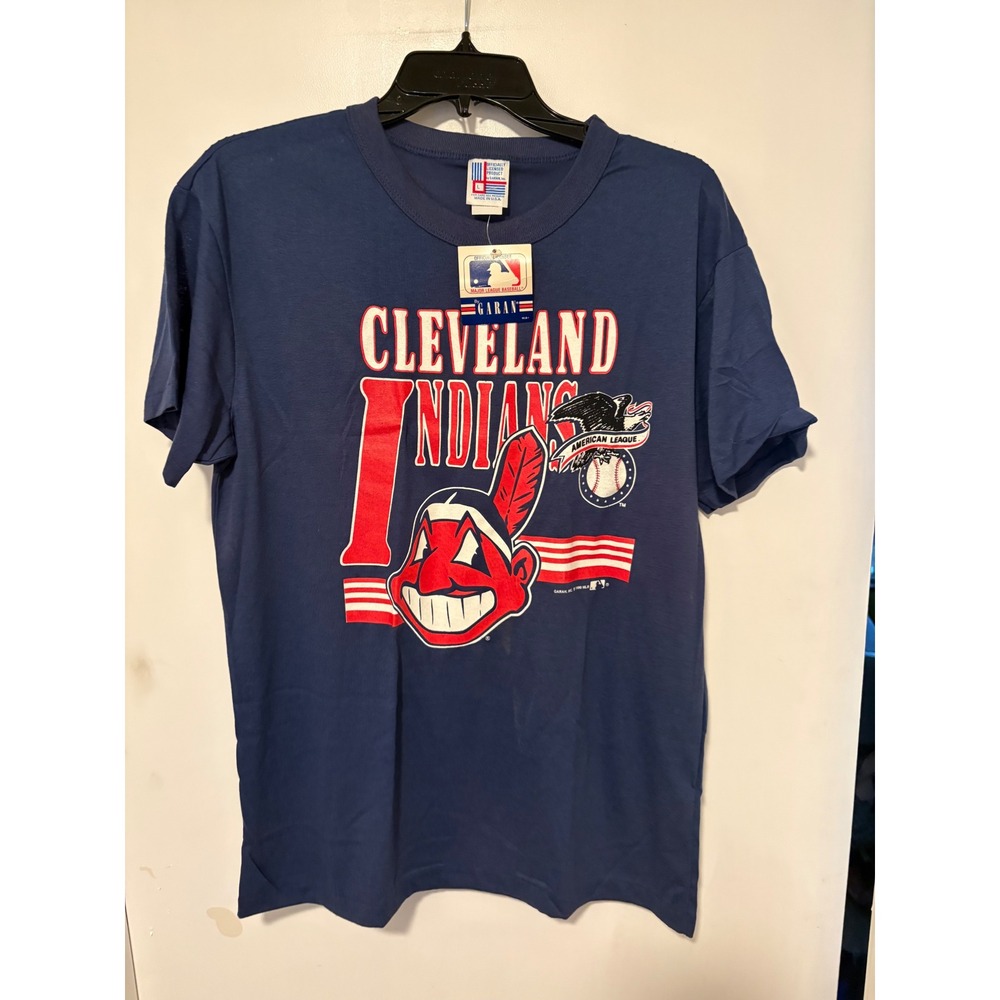 Vintage Cleveland Indians MLB T-shirt Garan Chief Wahoo Navy Blue Made in USA L
